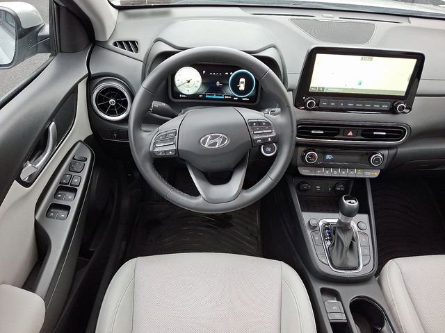 Used 2023 Hyundai Kona Limited w/ Cargo Package image 11