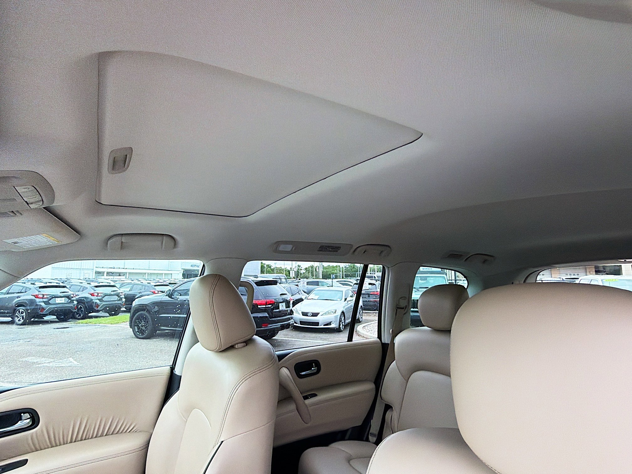 Used 2022 Nissan Armada SL image 27