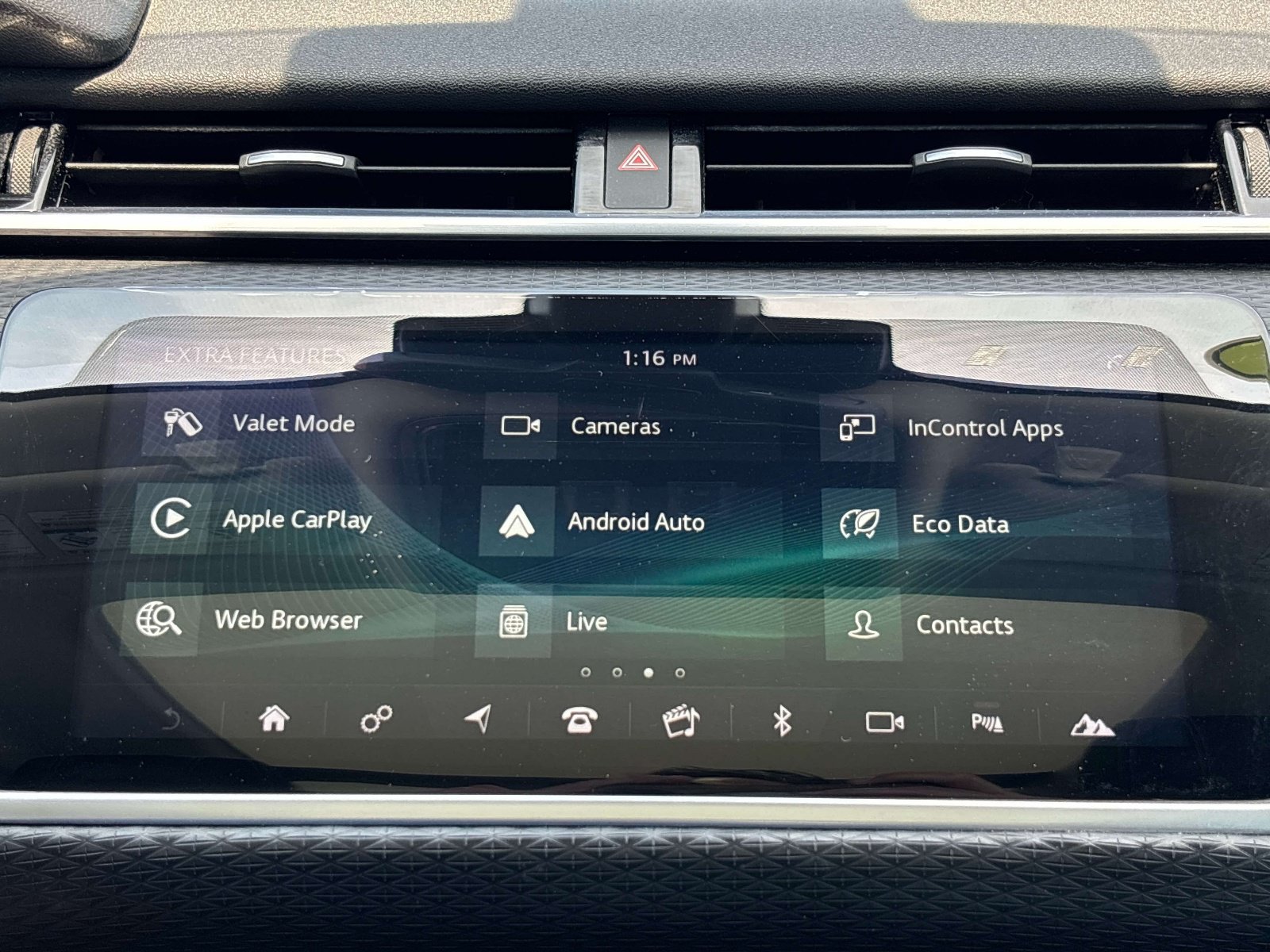 Used 2018 Land Rover Range Rover Velar S AWD/4WD image 24