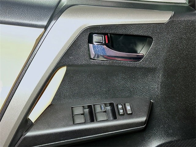 Used 2018 Toyota RAV4 Adventure image 15