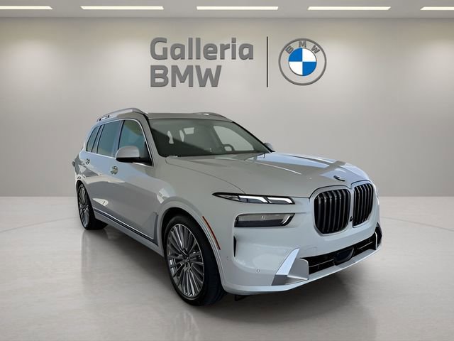 Used 2026 BMW X7 xDrive40i w/ Premium Package image 8
