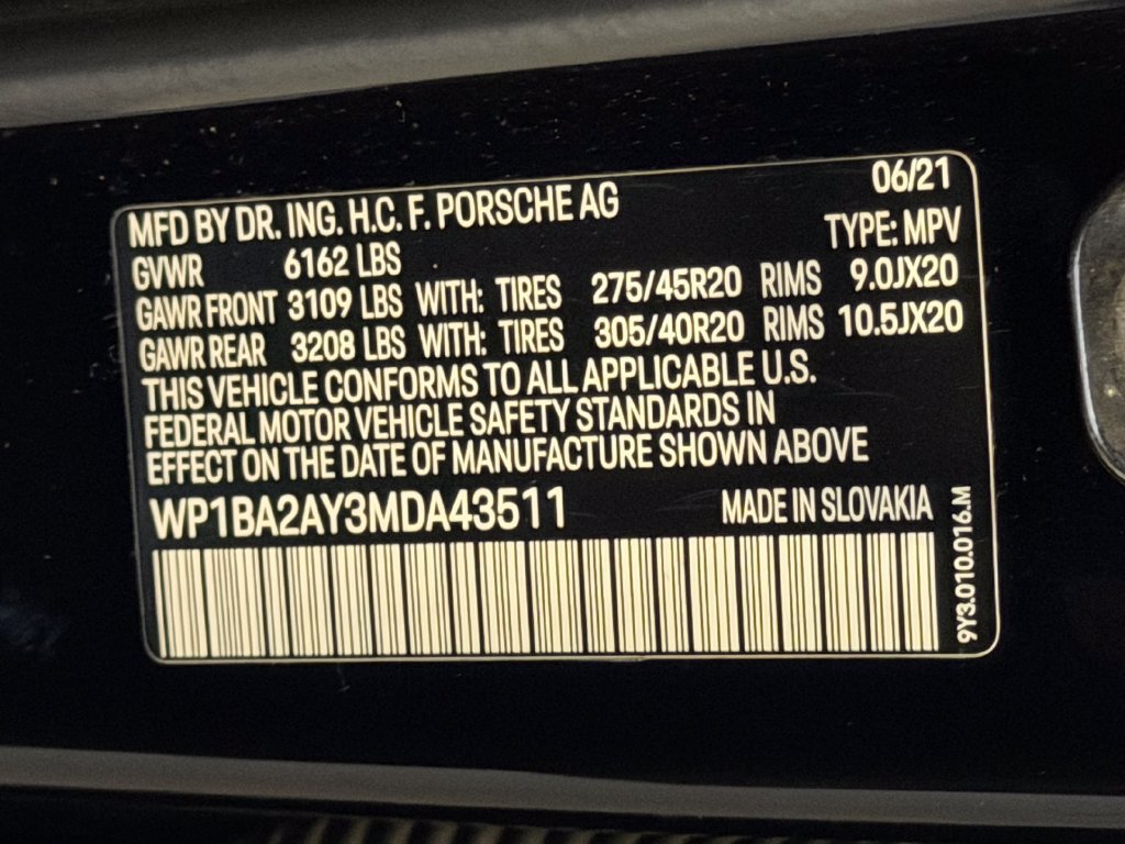 Certified 2021 Porsche Cayenne Coupe AWD/4WD image 26