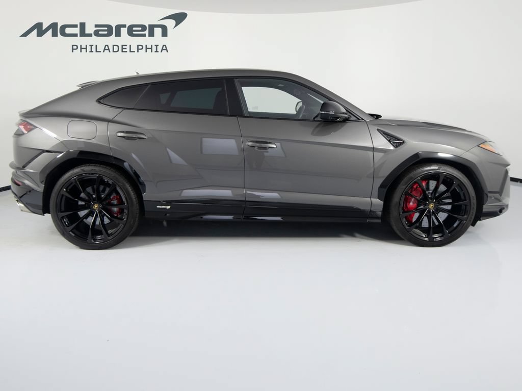 Used 2024 Lamborghini Urus S AWD/4WD image 4