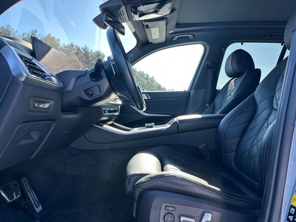 Certified 2024 BMW X5 xDrive40i w/ Executive Package image 15