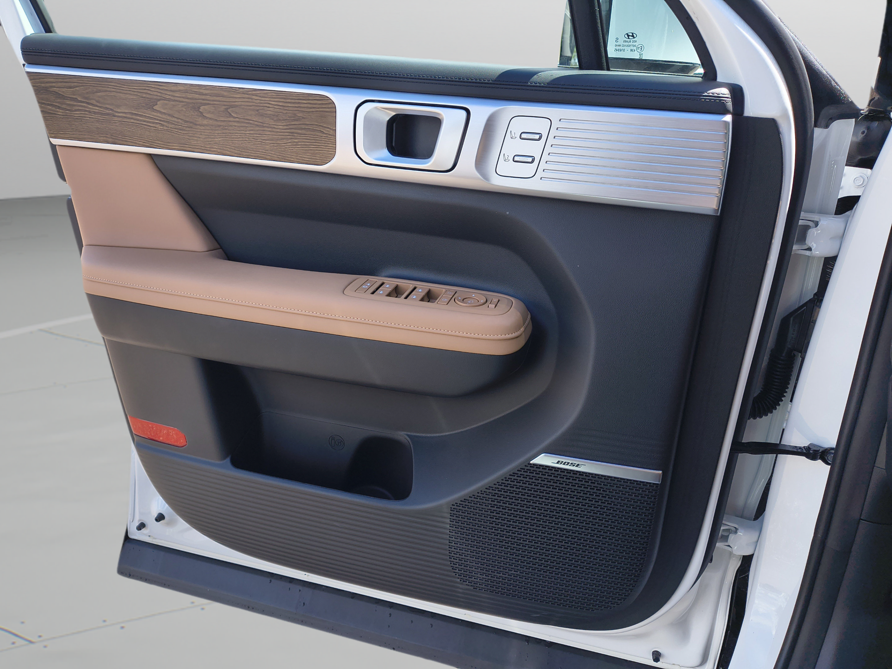 New 2027 Hyundai Santa Fe Calligraphy FWD image 24