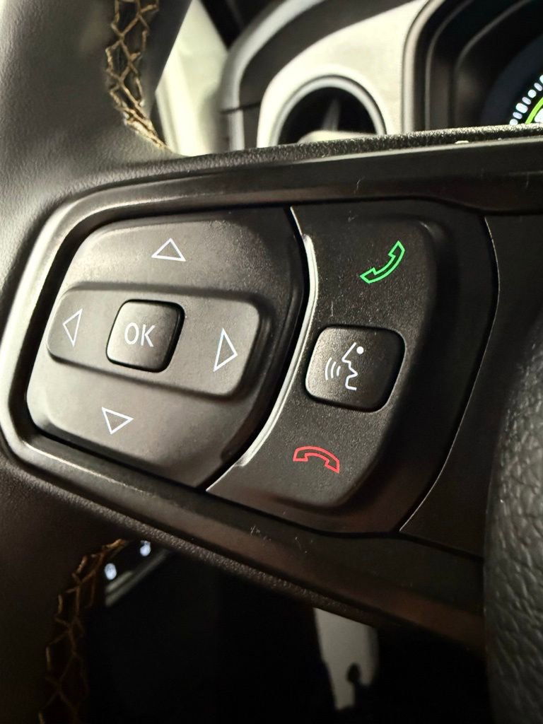 Used 2024 Jeep Wrangler Unlimited image 36