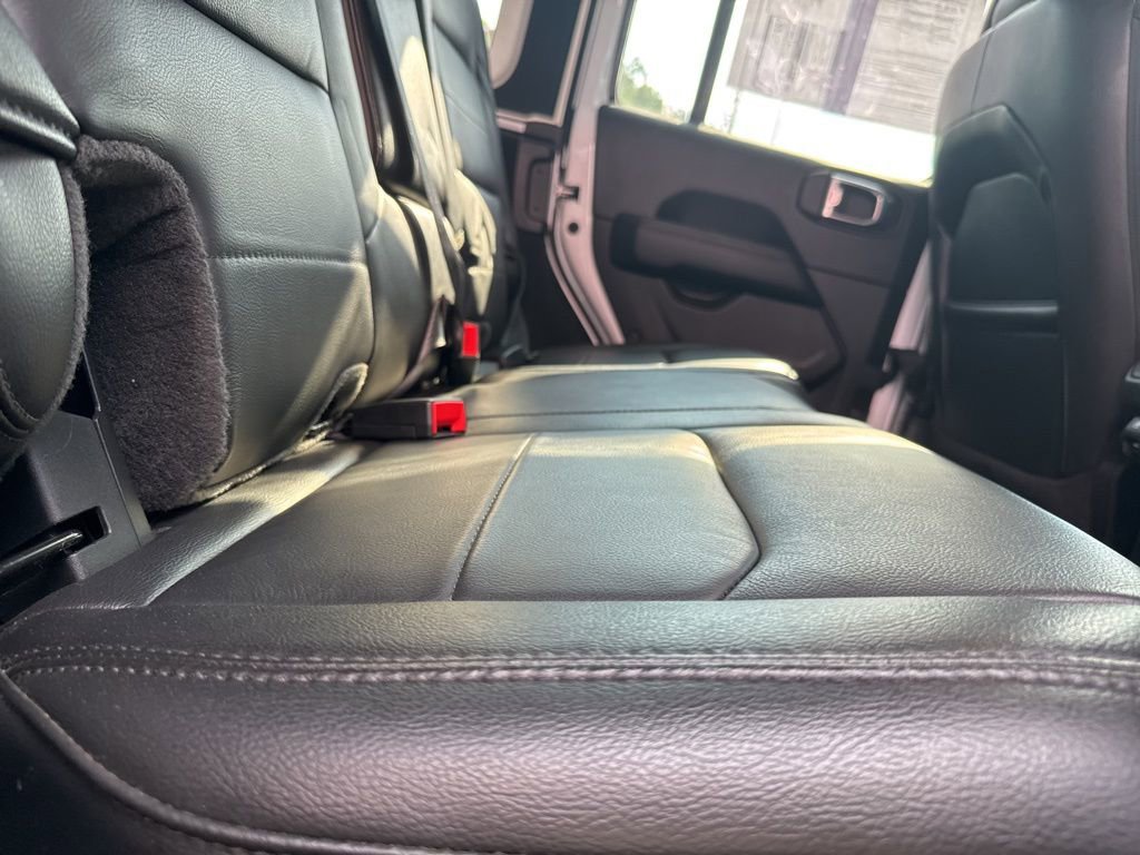 Used 2023 Jeep Wrangler Altitude image 62