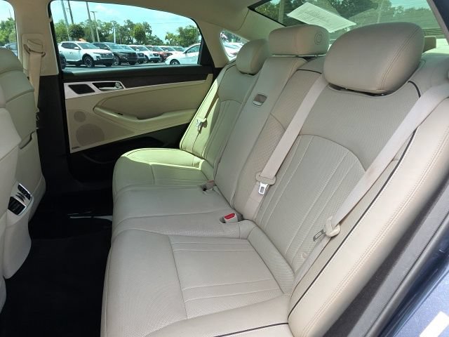 Used 2017 Genesis G80 5.0 Ultimate RWD image 8