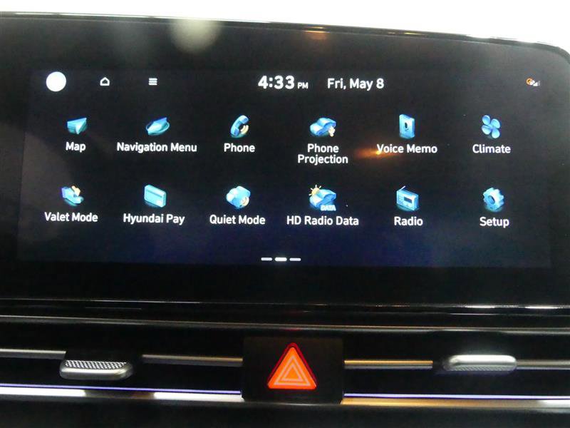 Used 2025 Hyundai Elantra Limited FWD image 41