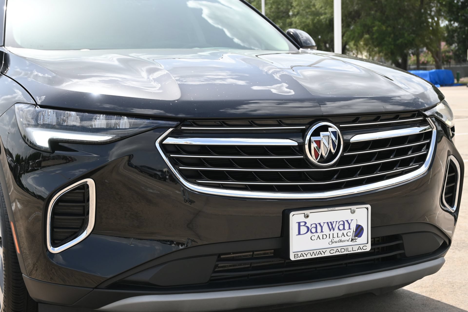 Used 2023 Buick Envision Essence FWD image 28