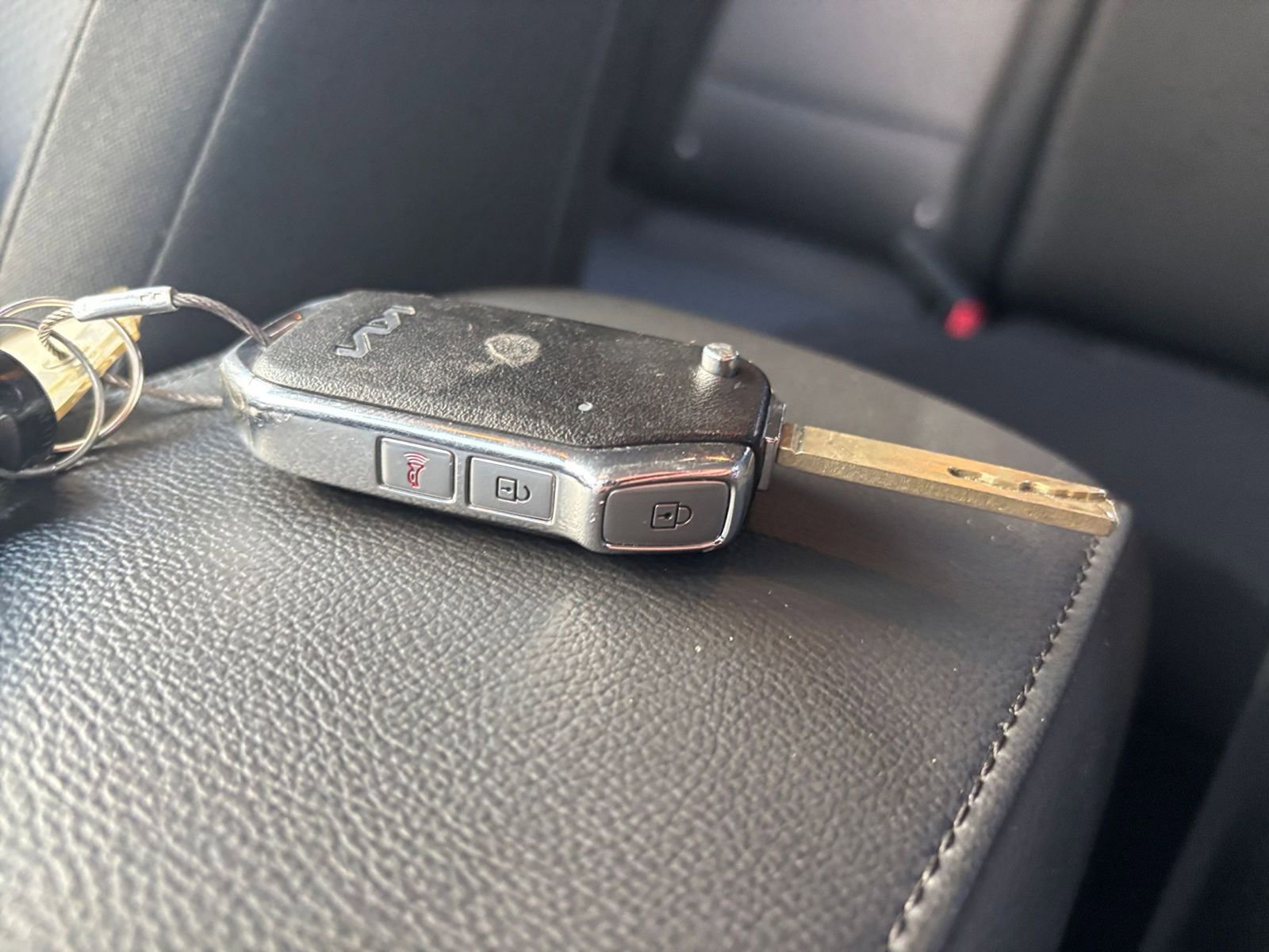 Used 2025 Kia Soul LX w/ Option Group 015 image 22