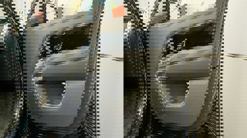 Used 2023 Land Rover Range Rover Long Wheelbase Autobiography image 78