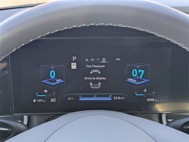 Certified 2025 Hyundai Elantra SEL image 27