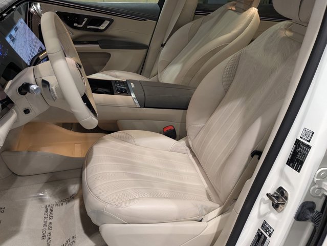 Certified 2023 Mercedes-Benz EQS 580 4MATIC SUV image 17