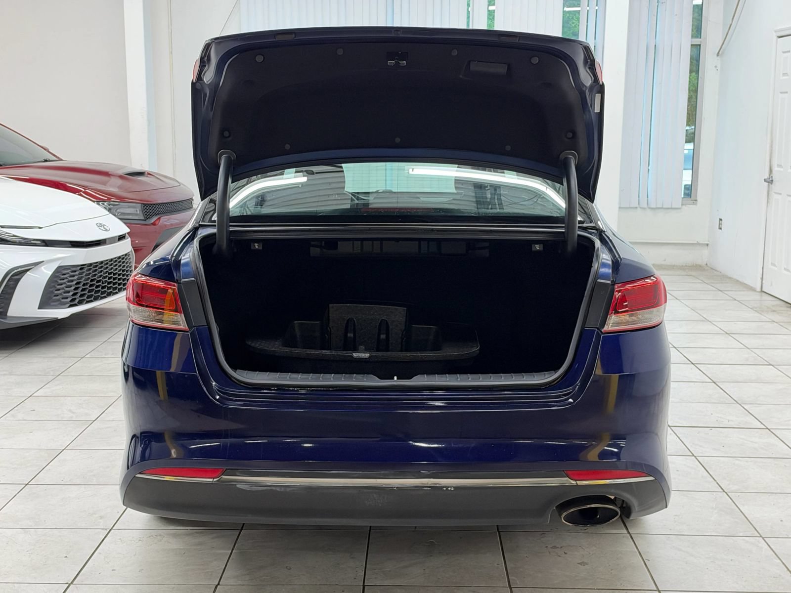 Used 2017 Kia Optima LX FWD image 19