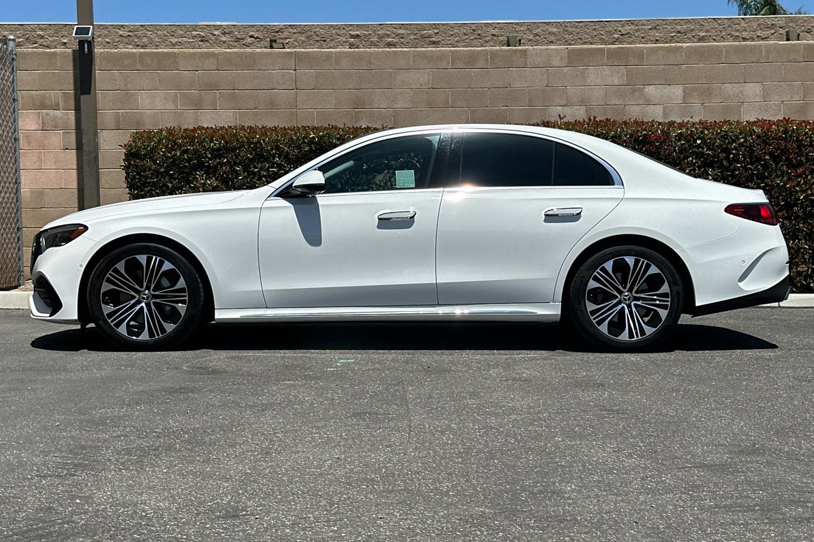 Used 2025 Mercedes-Benz E 350 Sedan image 7