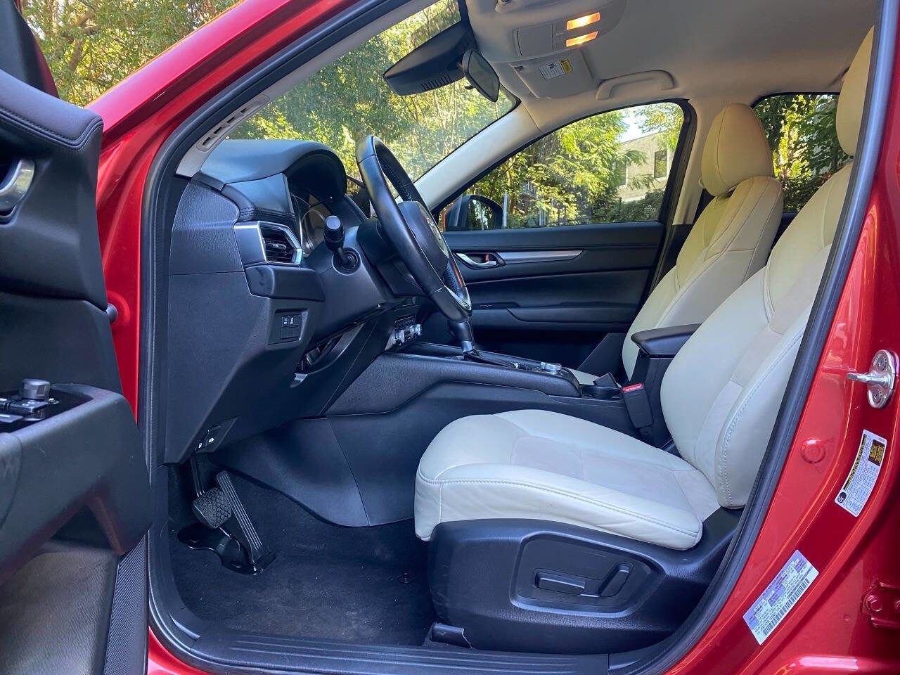 Used 2020 MAZDA CX-5 Touring image 15