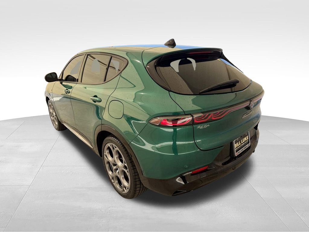 New 2024 Alfa Romeo Tonale Ti AWD/4WD image 5