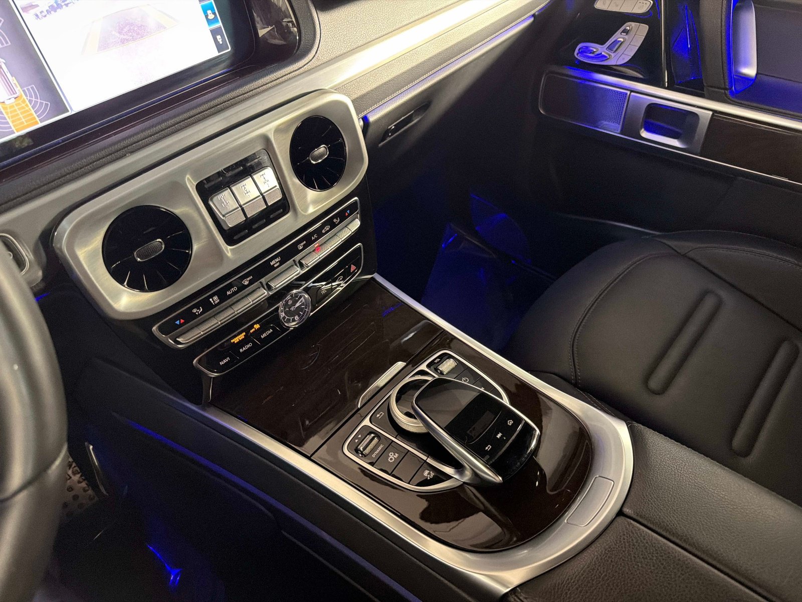 Used 2021 Mercedes-Benz G 550 image 43