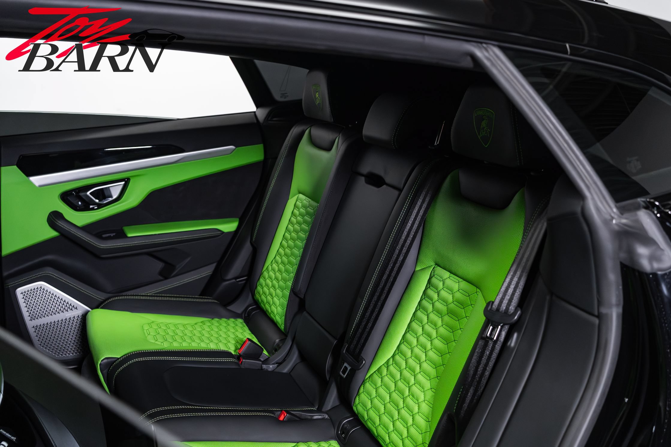 Used 2022 Lamborghini Urus AWD/4WD image 50
