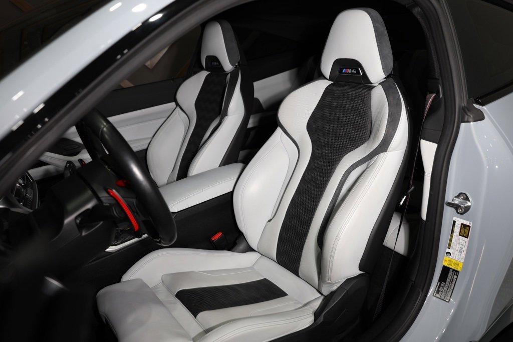 Used 2021 BMW M4 Competition w/ M Carbon Exterior Package image 35