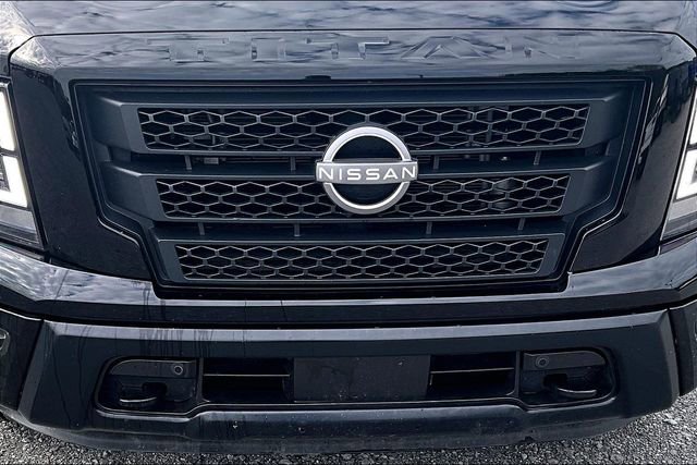 Used 2024 Nissan Titan SV w/ SV Convenience Package AWD/4WD image 30