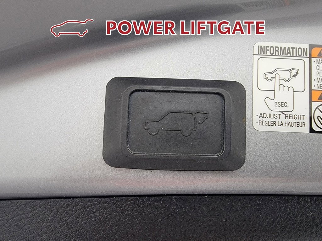 Used 2017 Toyota RAV4 Platinum w/ All Weather Liner Package AWD/4WD image 36