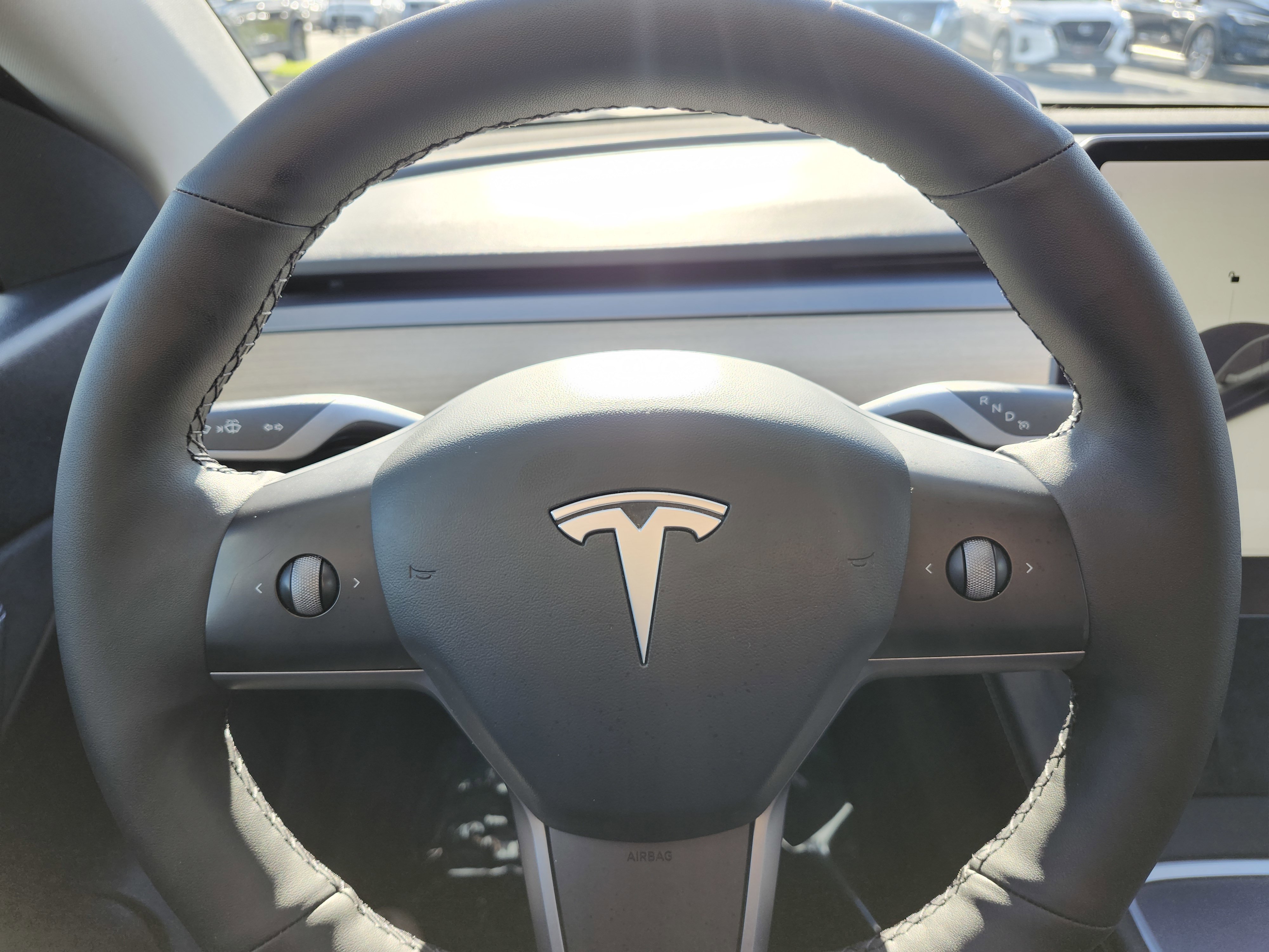 Used 2021 Tesla Model Y Long Range AWD/4WD image 28