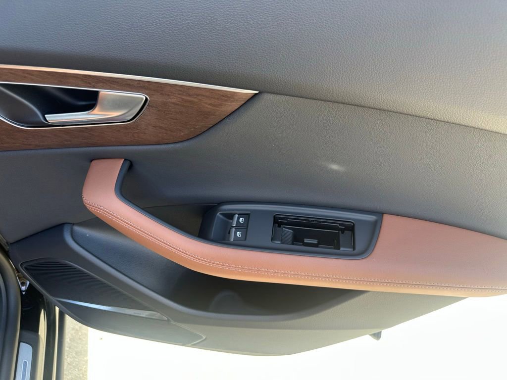 New 2026 Audi Q8 Premium Plus image 26