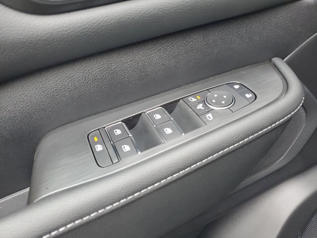 New 2026 Nissan Armada PRO-4X w/ Captain's Chari Seat Package AWD/4WD image 23