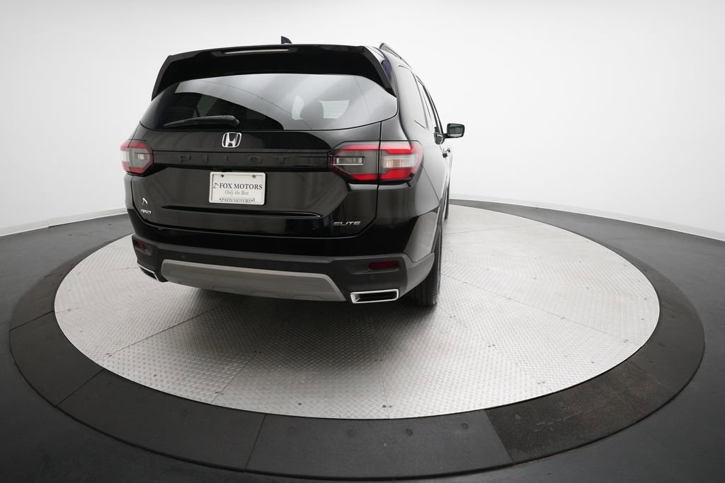 Certified 2024 Honda Pilot Elite image 13