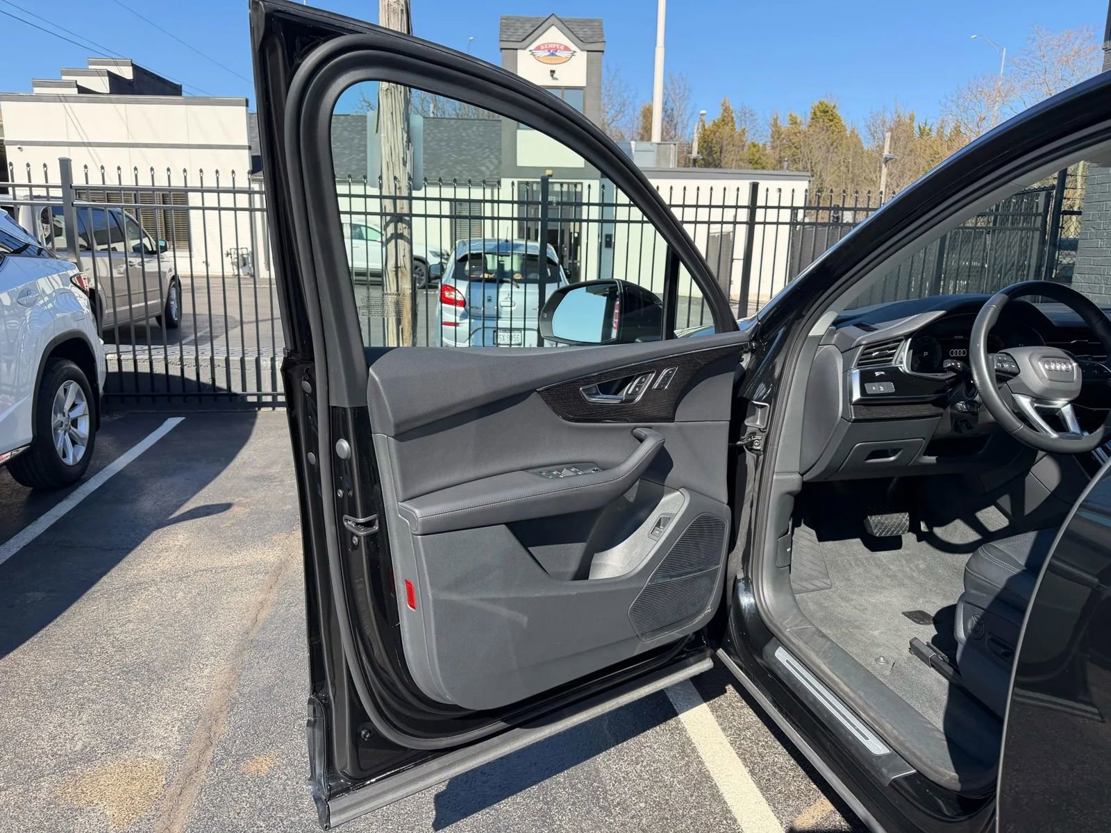 Used 2024 Audi Q7 2.0T Premium Plus w/ Premium Plus Package image 24