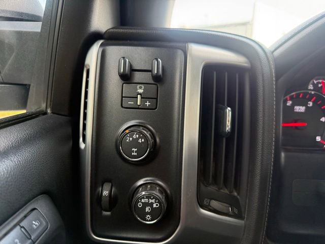 Used 2016 GMC Sierra 3500 SLT w/ Duramax Plus Package AWD/4WD image 21