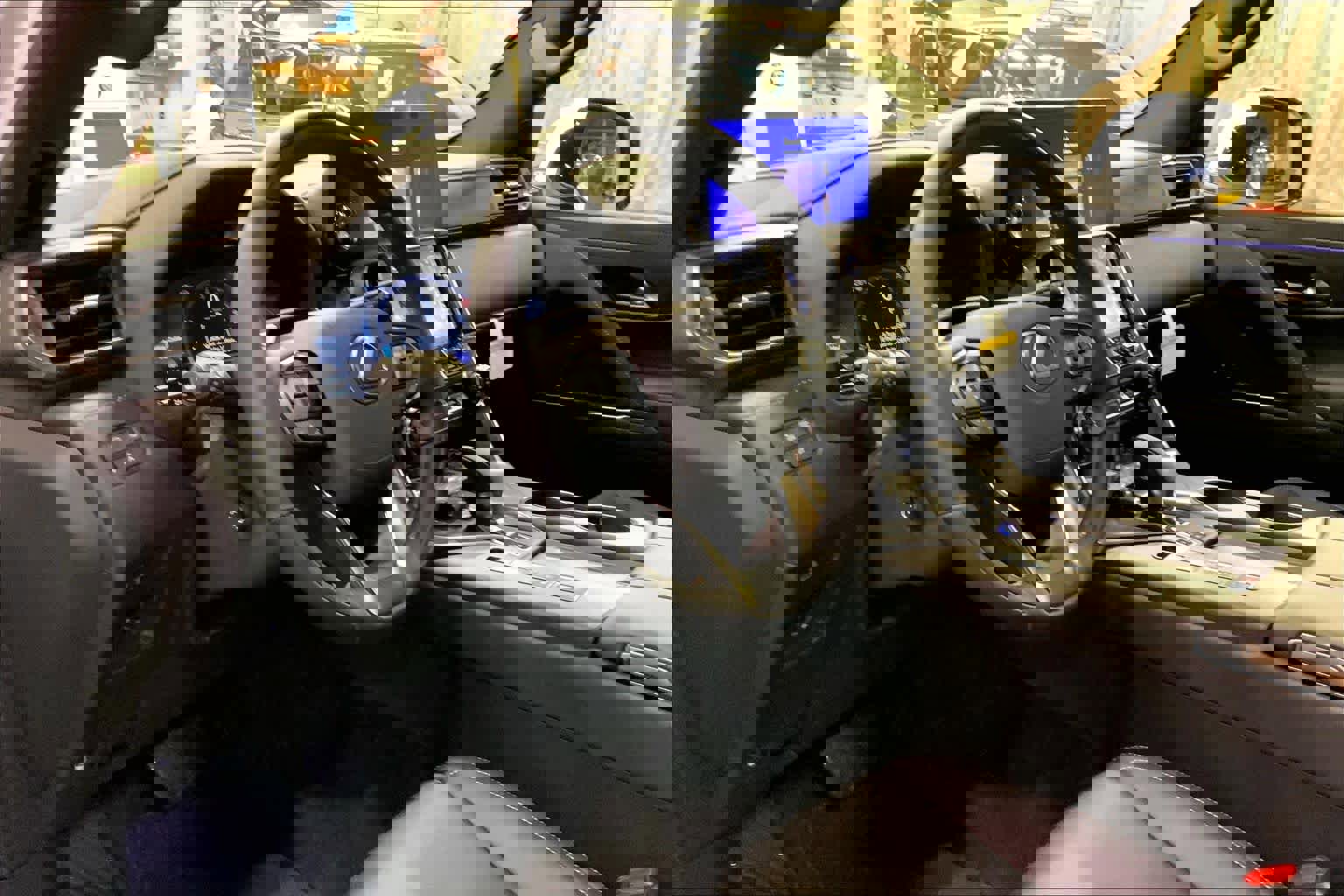 New 2026 Lexus LX 700h Luxury image 8