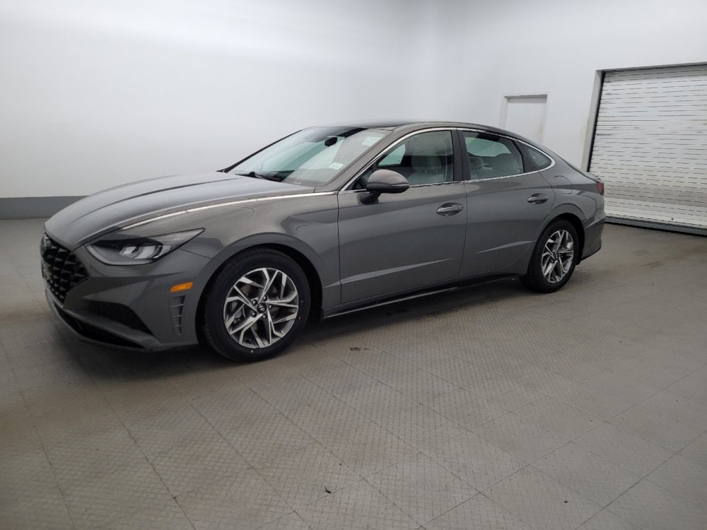 Used 2022 Hyundai Sonata SEL image 2