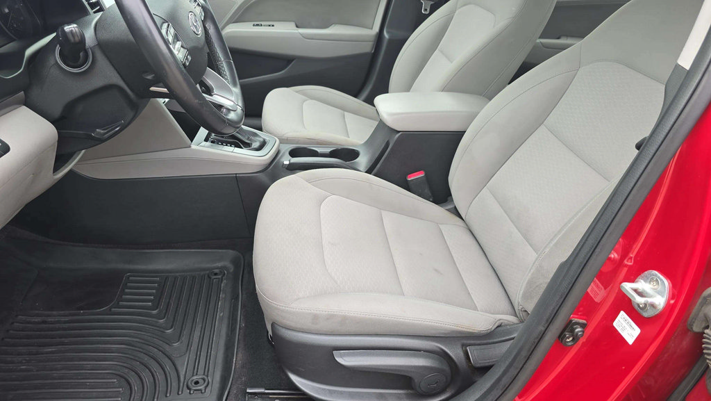 Used 2020 Hyundai Elantra Value Edition FWD image 10