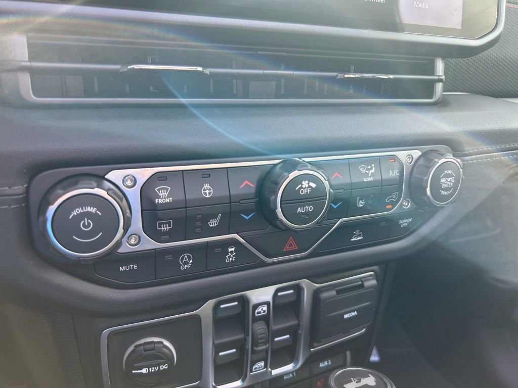 New 2026 Jeep Wrangler Unlimited Rubicon image 42