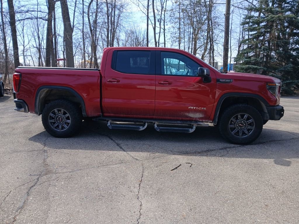Used 2024 GMC Sierra 1500 AT4X image 4