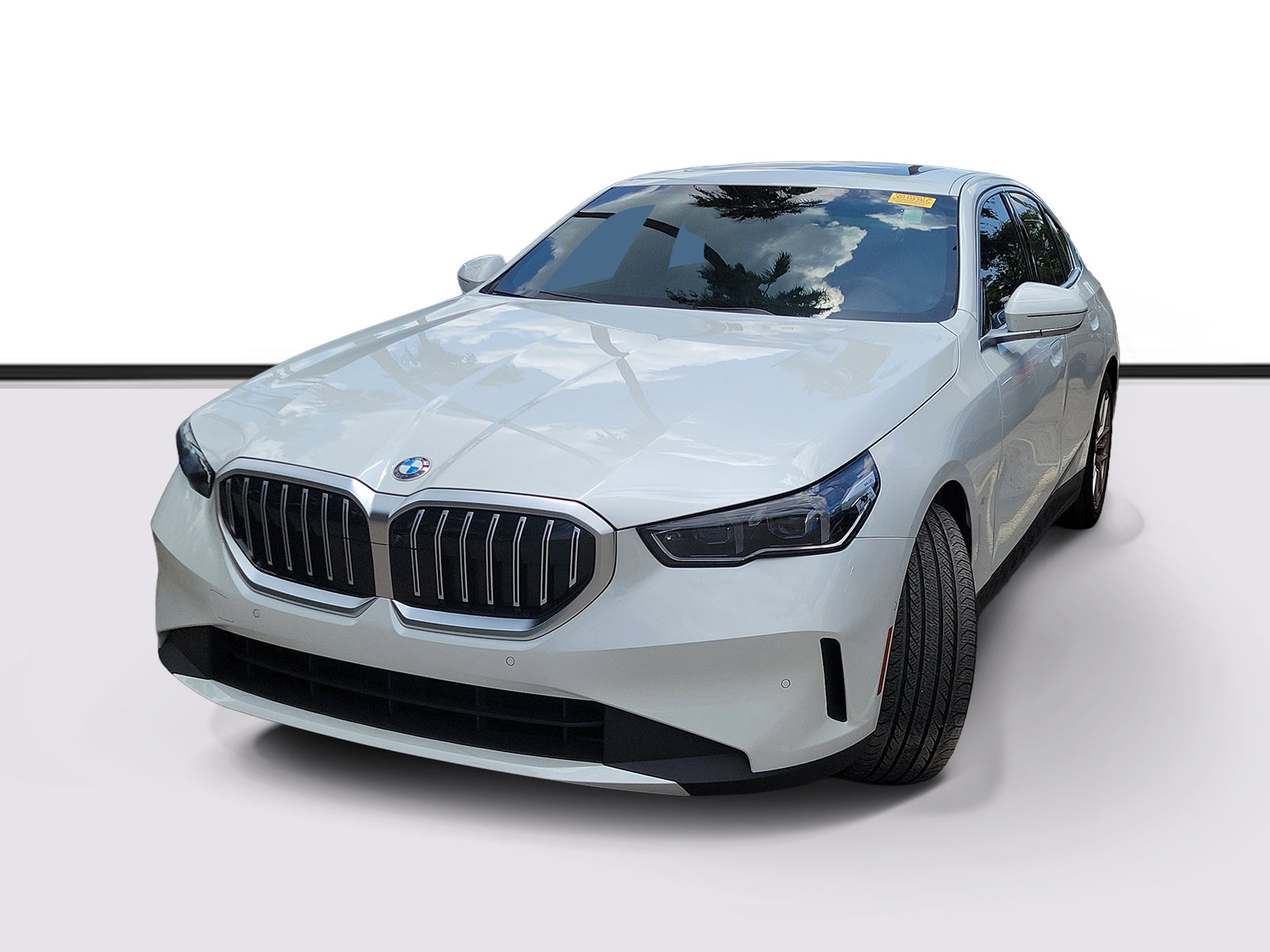Used 2024 BMW 530i w/ Premium Package RWD image 3