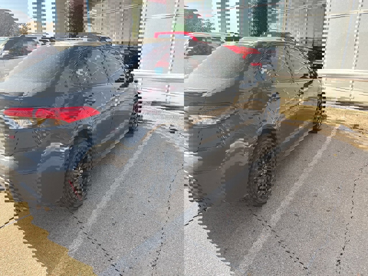 Used 2023 Toyota Corolla SE image 4