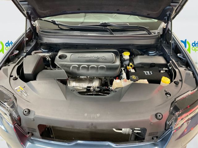 Used 2021 Jeep Cherokee Latitude w/ Mopar Interior Package image 11