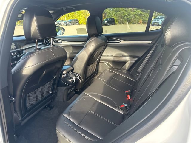 Used 2024 Alfa Romeo Stelvio Ti w/ Active Assist Plus Package image 20