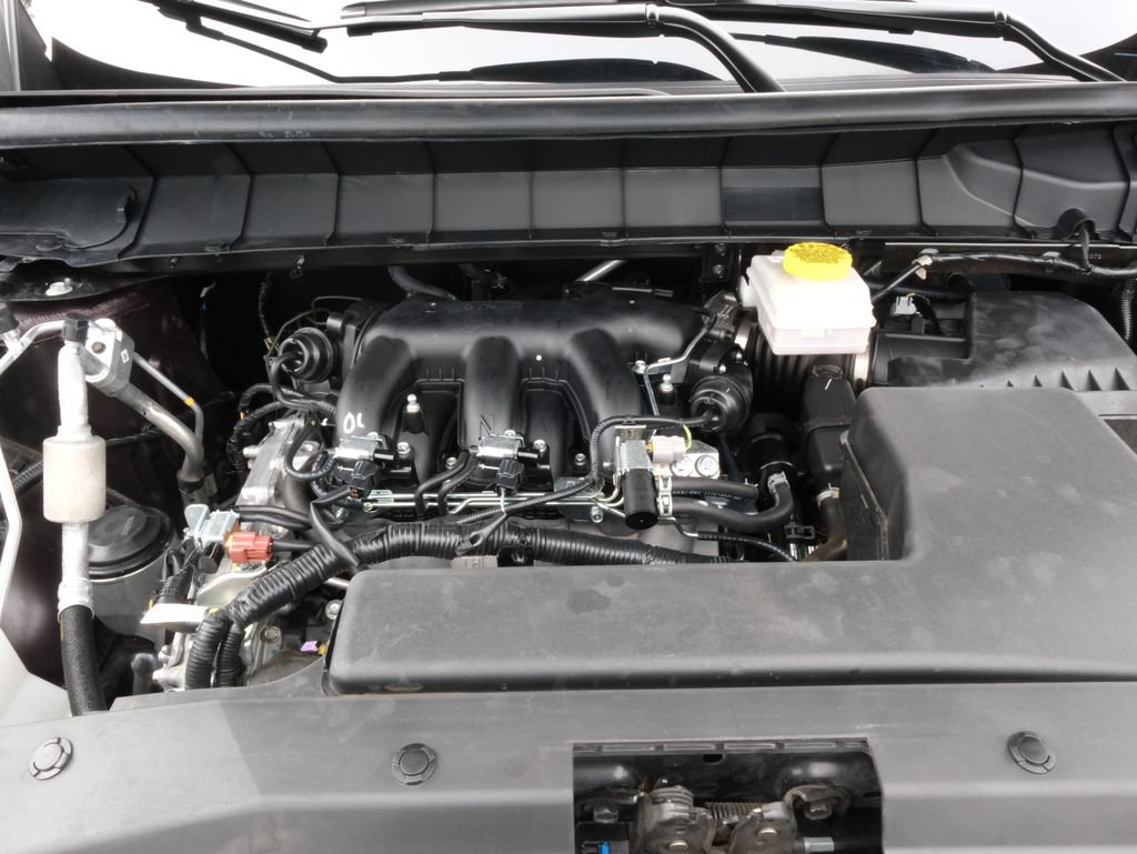 Used 2025 Nissan Pathfinder Platinum AWD/4WD image 39