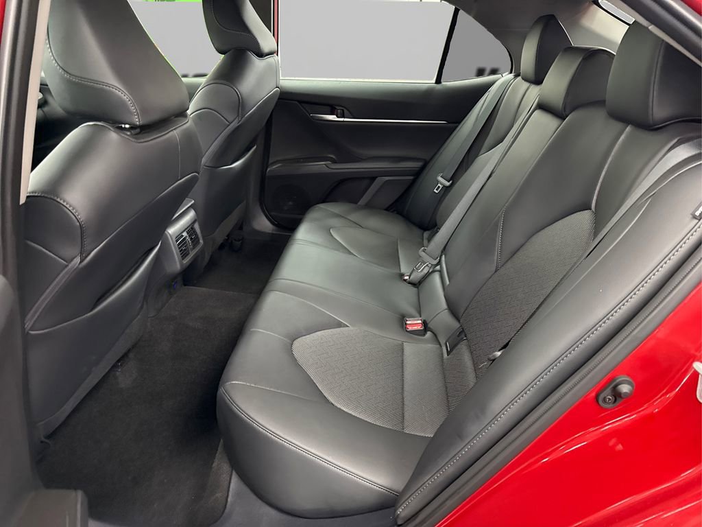 Used 2023 Toyota Camry XLE w/ Cold Weather Package image 10