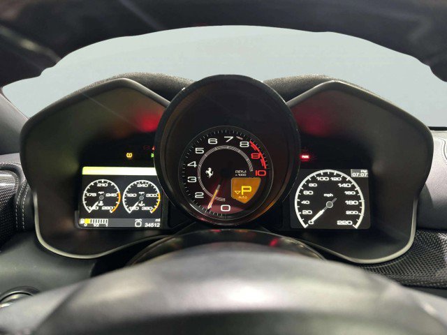 Used 2014 Ferrari FF image 25