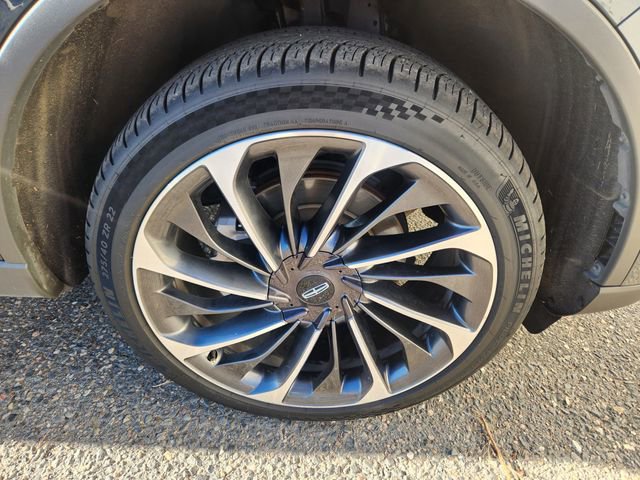 Certified 2023 Lincoln Aviator Reserve w/ Equipment Group 201A image 21