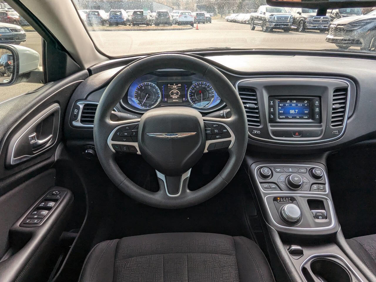 Used 2015 Chrysler 200 Limited image 18