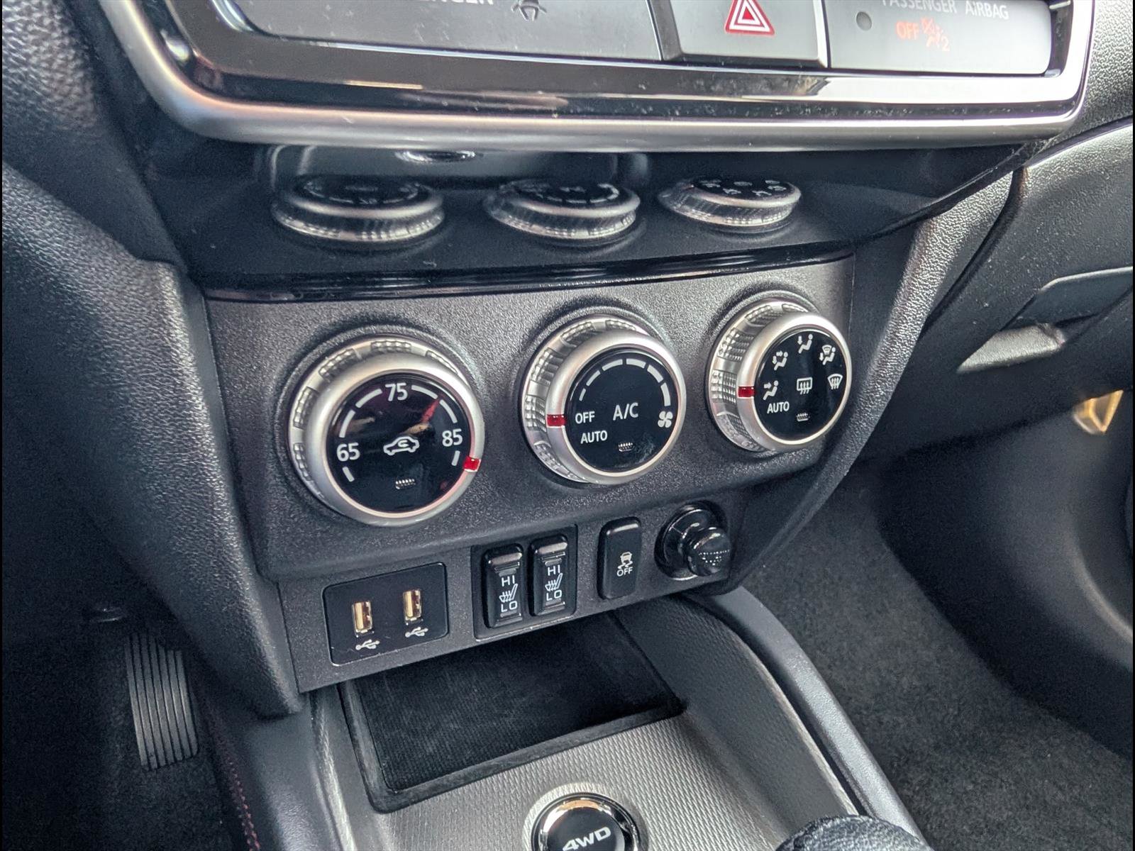 Used 2024 Mitsubishi Outlander Sport SE image 16