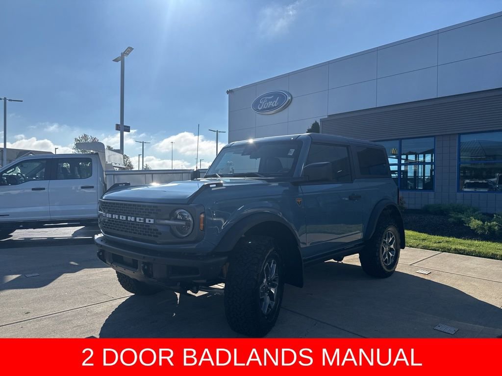 Certified 2023 Ford Bronco Badlands image 2