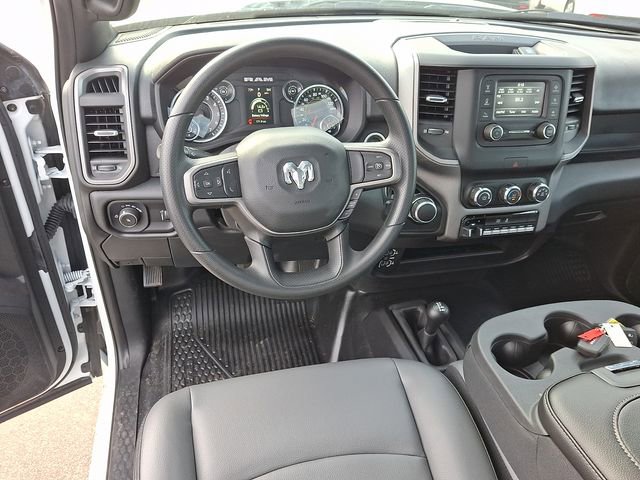 Used 2024 RAM 2500 Tradesman w/ Chrome Appearance Group image 11